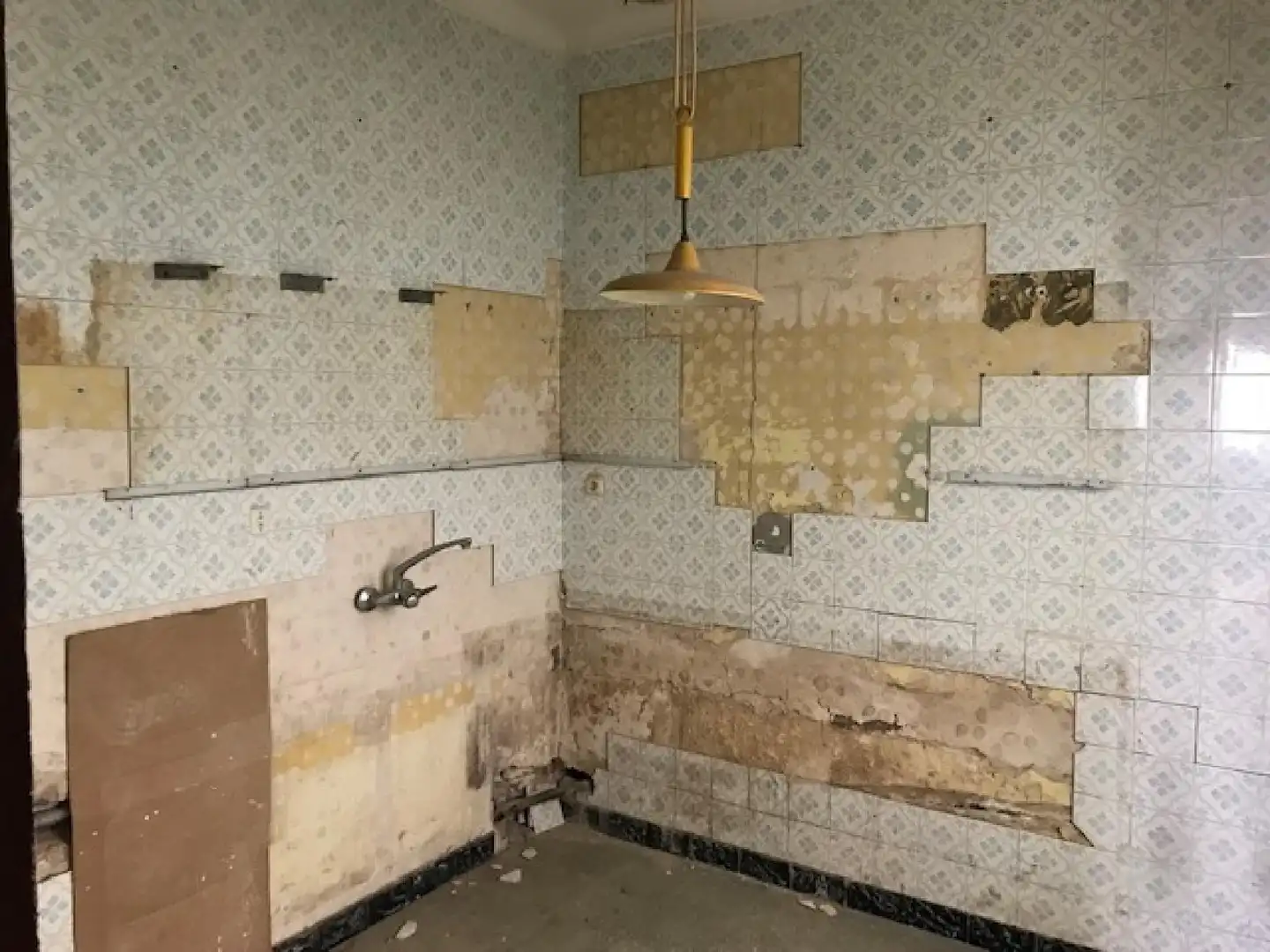 Bathroom of Houses for sale in La Roda de Andalucía