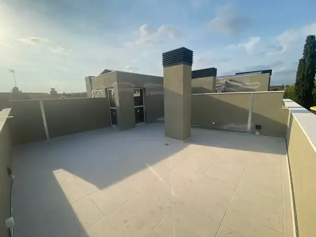 Pis d'obra nova amb piscina en venda a Carrer d'Álvarez 25, imagen 10