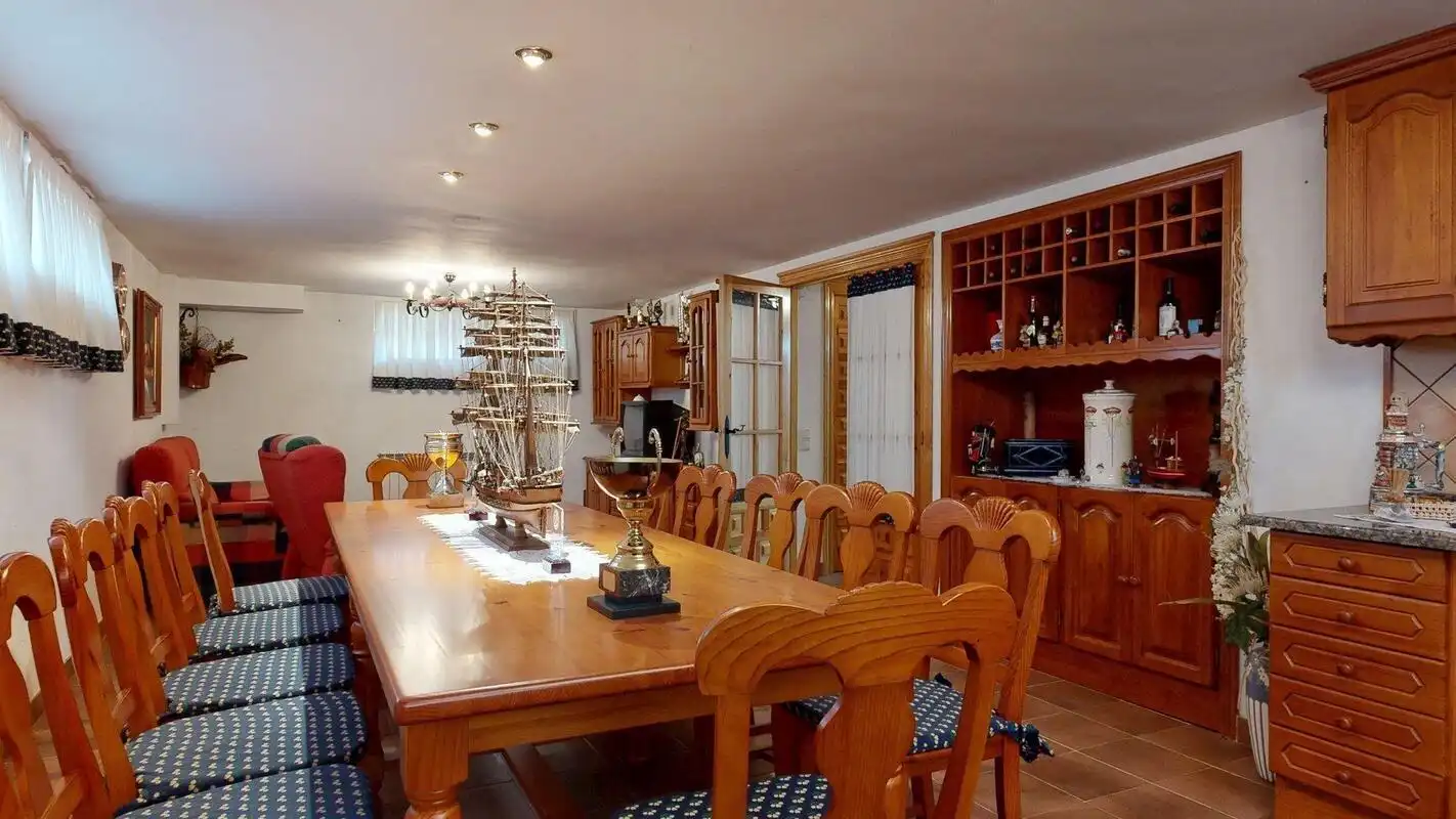 Casa o xalet en venda a Urbanizacion VALDEARENAS, Estación - San Antonio