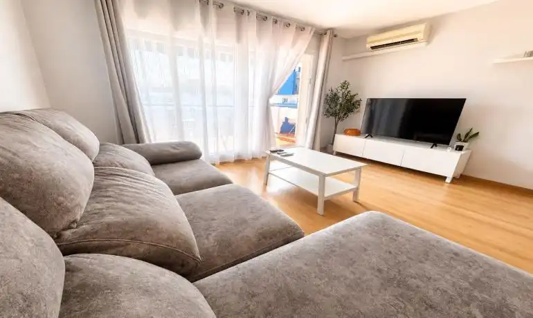 Appartement compact avec piscine à vendre à Avinguda Port Canigó, imagen 5