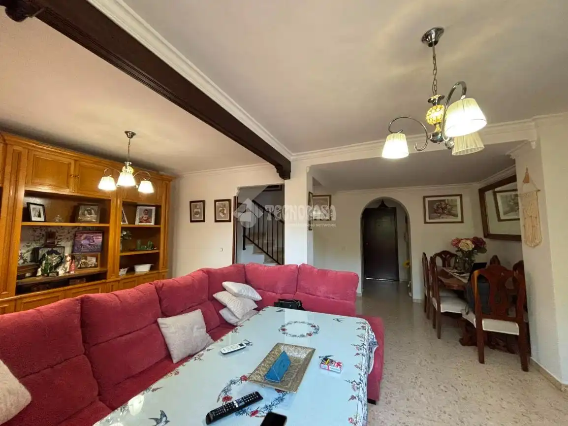Sala de estar de Casa adosada en venta en Écija