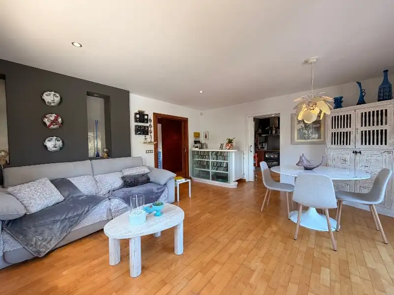 Sala de estar de Casa o chalet en venta en Palafrugell con Aire acondicionado, Calefacción y Jardín privado