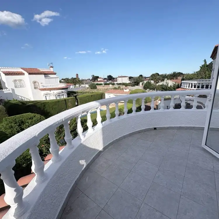 Terrassa de Casa o xalet de lloguer en Mont-roig del Camp amb Aire condicionat, Jardí privat i Terrassa