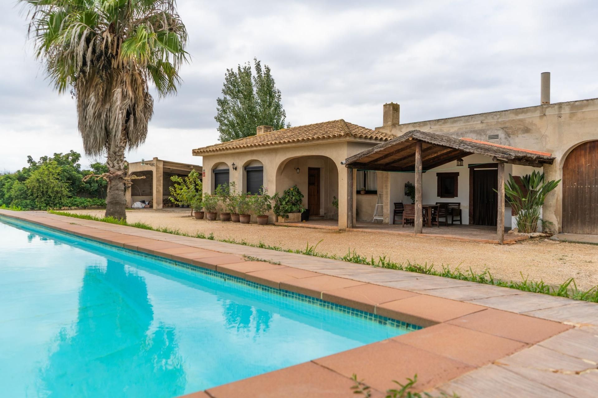 Piscina de Finca rústica en venda en Deltebre amb Jardí privat, Traster i Piscina