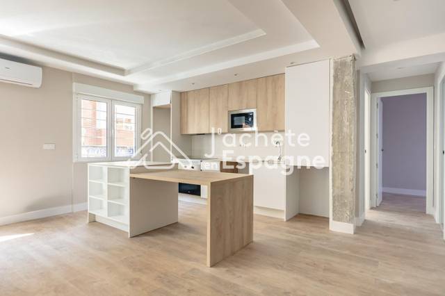 Piso en Venta en De Santa Juliana en Bellas Vistas