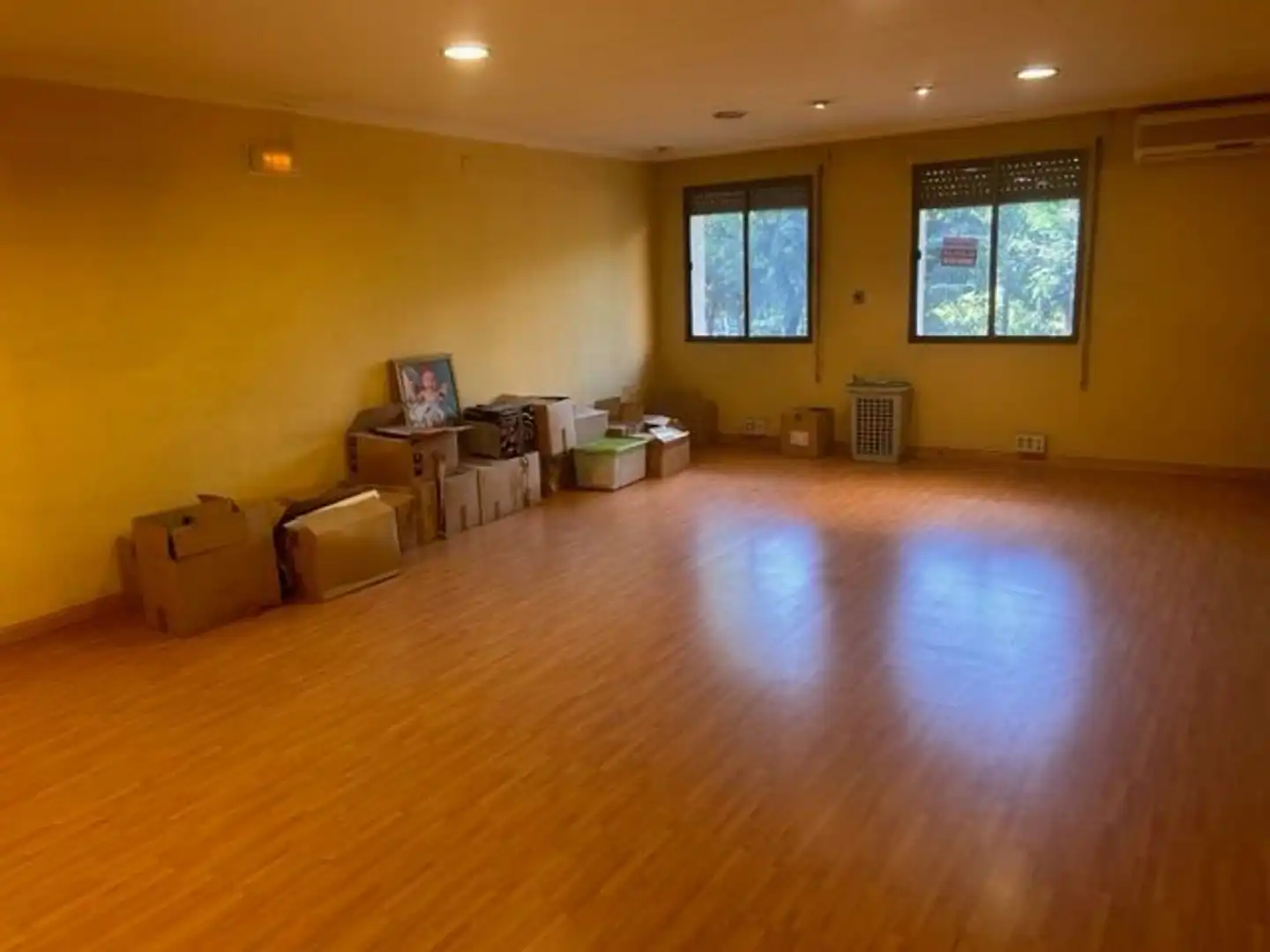 Office space to rent in Avenida Primero de Mayo, imagen 7
