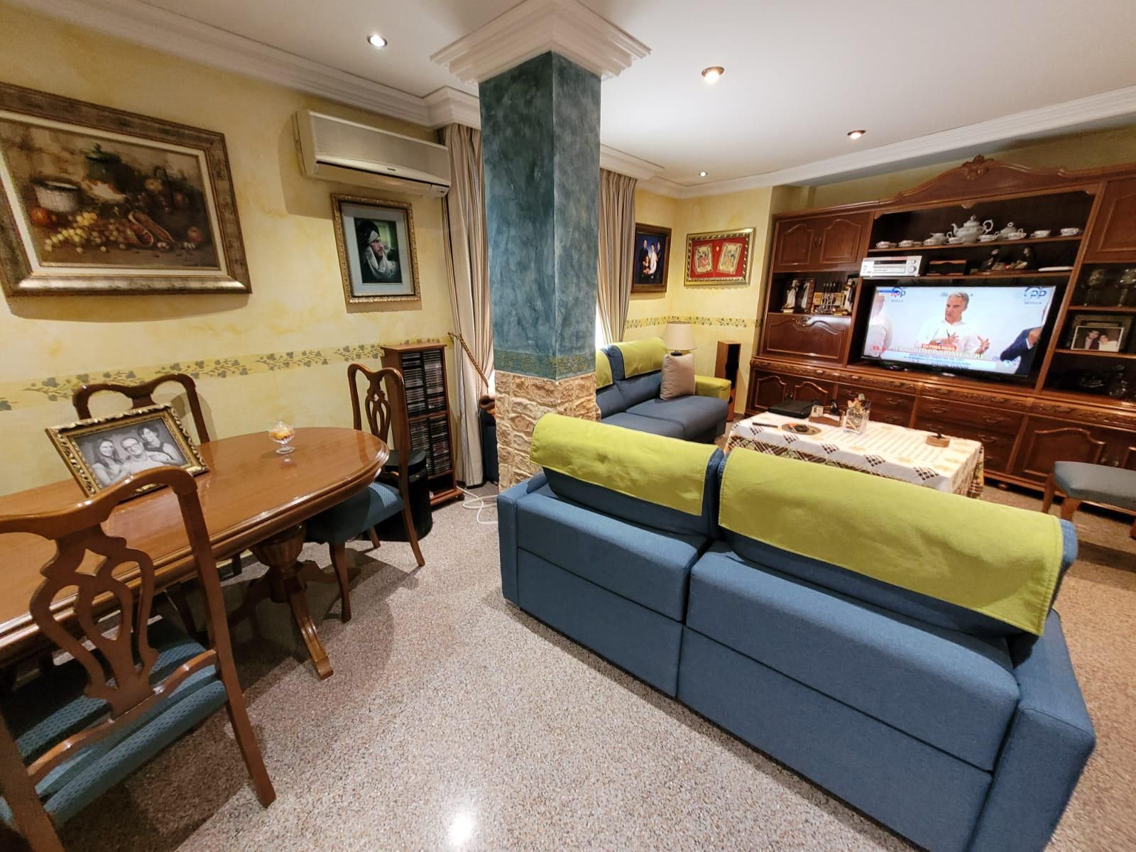 Living room of Single-family semi-detached for sale in Elda  with Air Conditioner, Terrace and Balcony