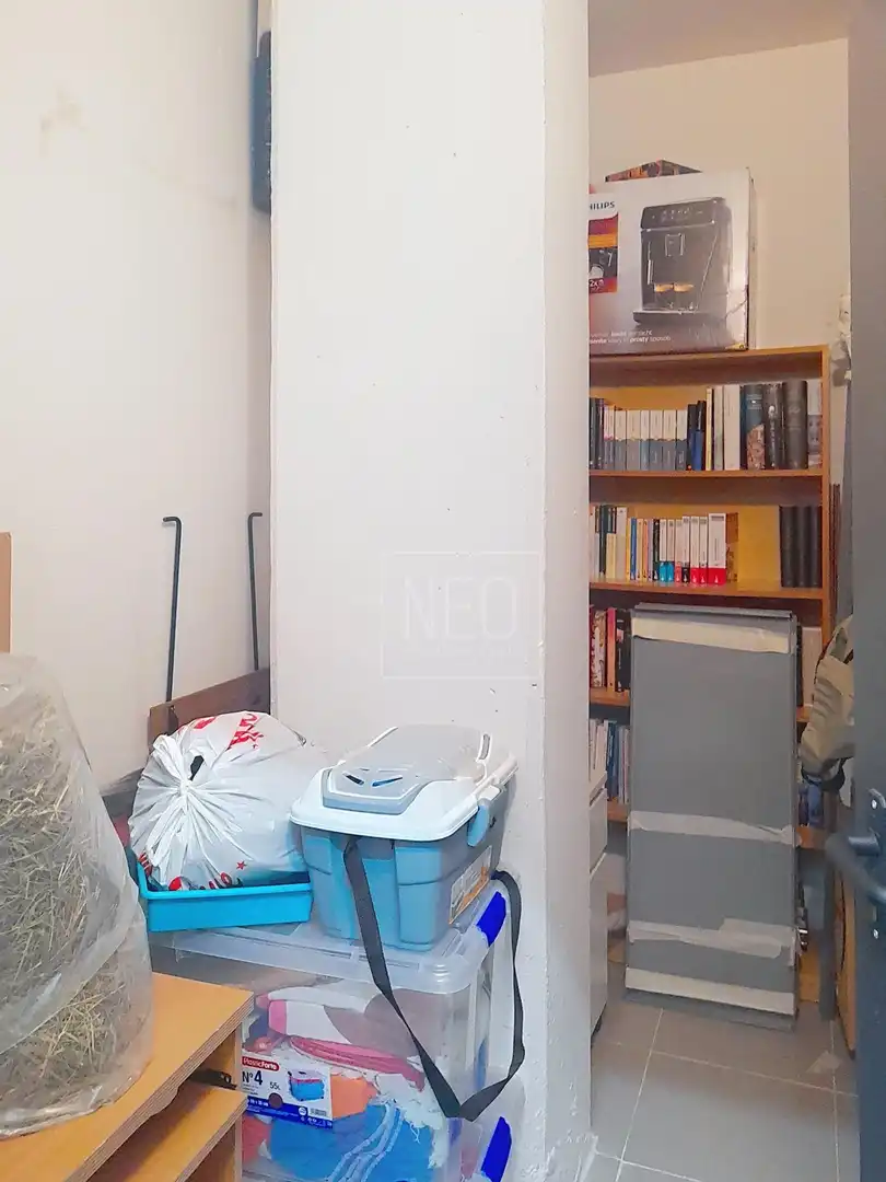 Flat for sale in Madrid  with Air Conditioner, Heating and Private garden