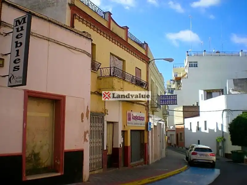 Außenansicht von Residential zum Verkauf in Alcalá de Guadaira