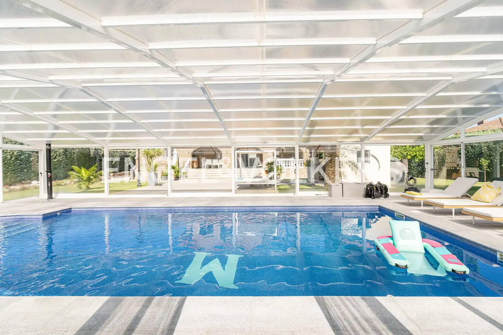 Piscina de Casa o chalet en venta en Villaviciosa de Odón con Calefacción y Jacuzzi