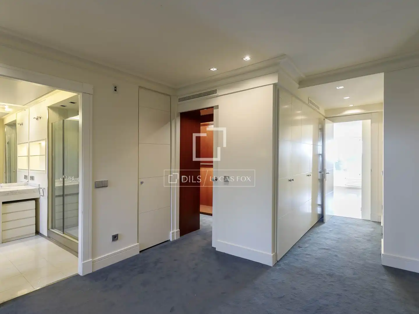 Attic for rent in Madrid  with Air Conditioner, Heating and Private garden