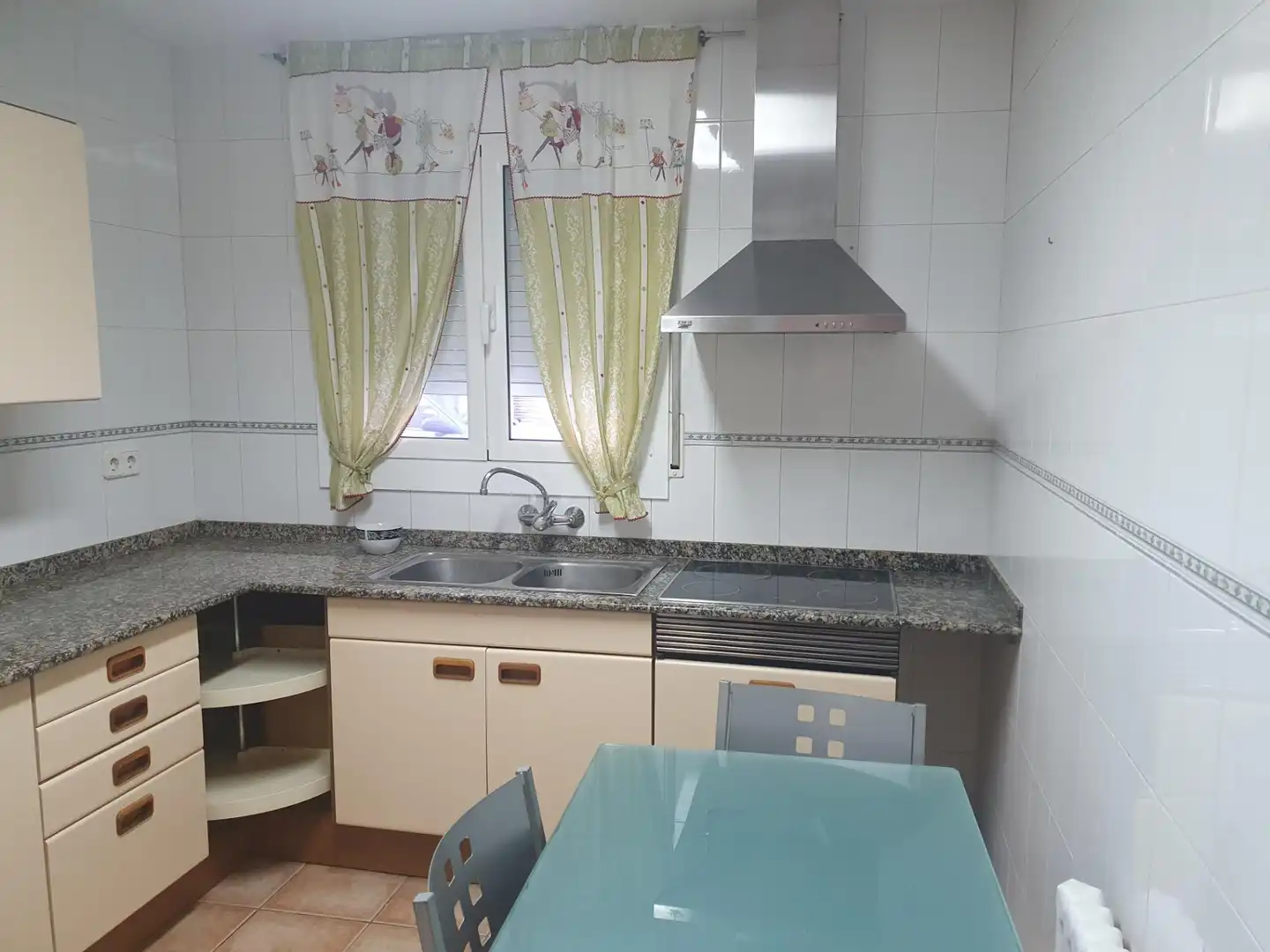 Kitchen of Houses for rent in Mollet del Vallès  with Heating, Private garden and Parquet flooring
