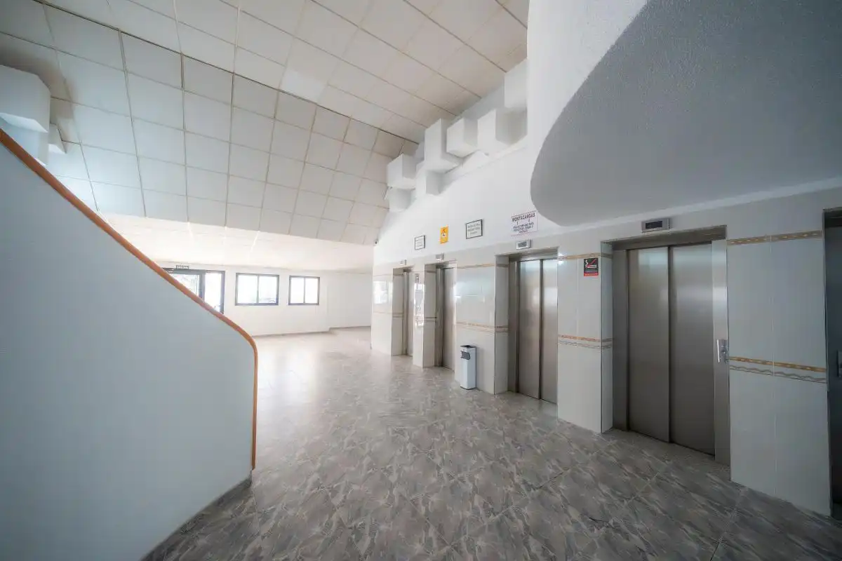 Planta baja en venta en Benidorm con Calefacción, Jardín privado y Terraza
