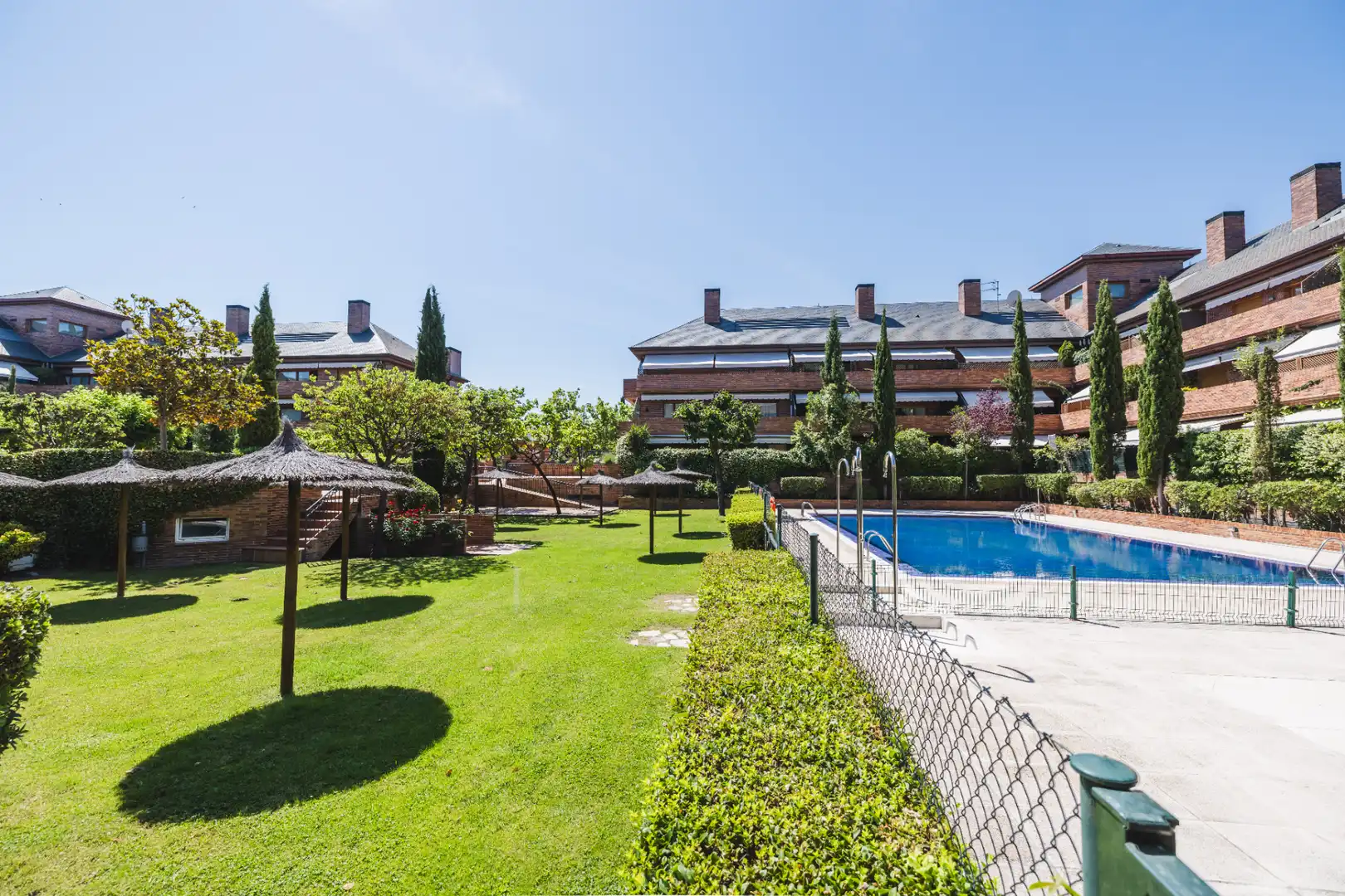 Garten von Wohnung zum Verkauf in Las Rozas de Madrid mit Klimaanlage, Heizung und Gemeinschaftspool