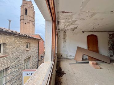 Casa amb balcó en venda a Carrer Major 5
