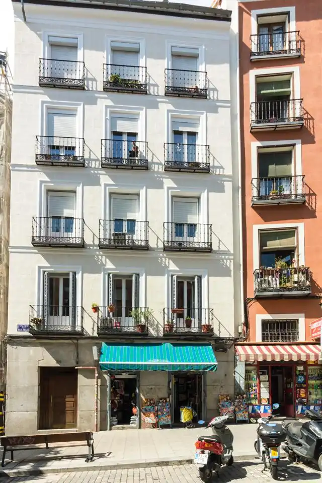 Vista exterior de Apartamento de alquiler en Madrid con Aire acondicionado, Calefacción y Parquet