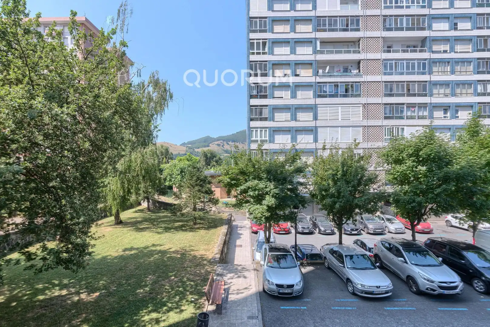 Vista exterior de Piso en venta en Barakaldo  con Calefacción, Terraza y Balcón