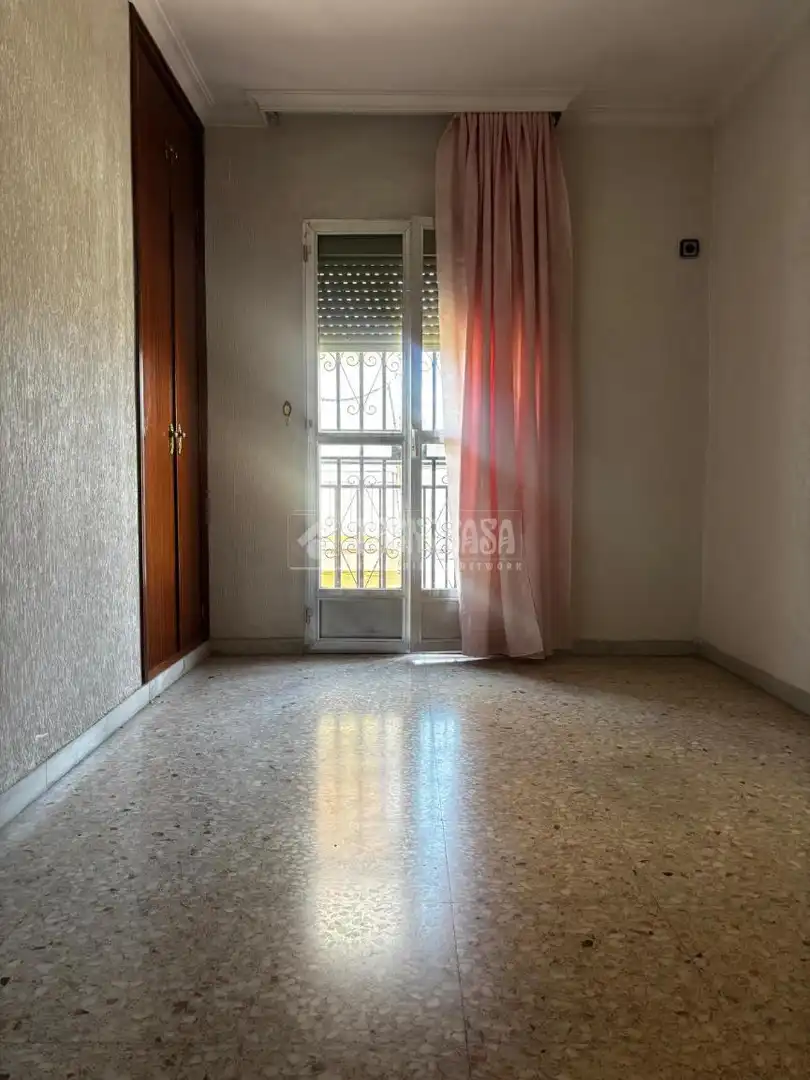 Bedroom of Detached homes for sale in Sevilla  with Air Conditioner and Balcony