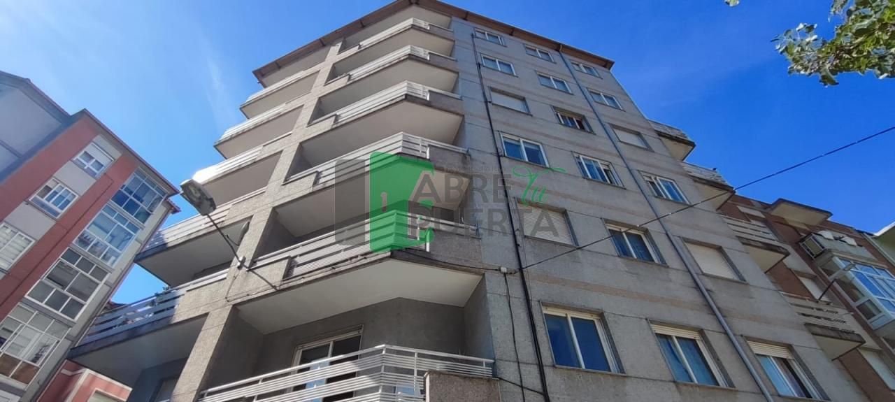 Exterior view of Flat for sale in Ourense Capital   with Heating, Terrace and Storage room