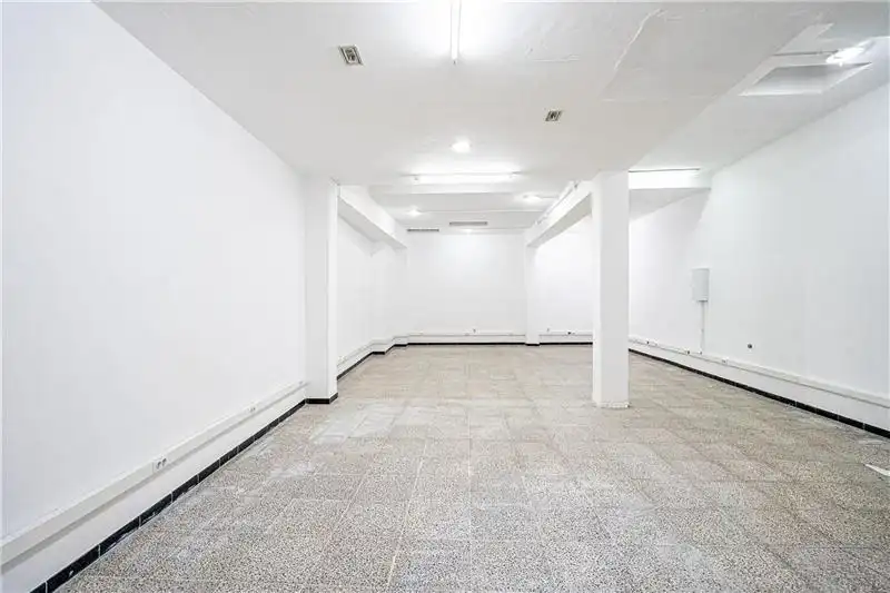Local comercial de lloguer a Ponent, imagen 3