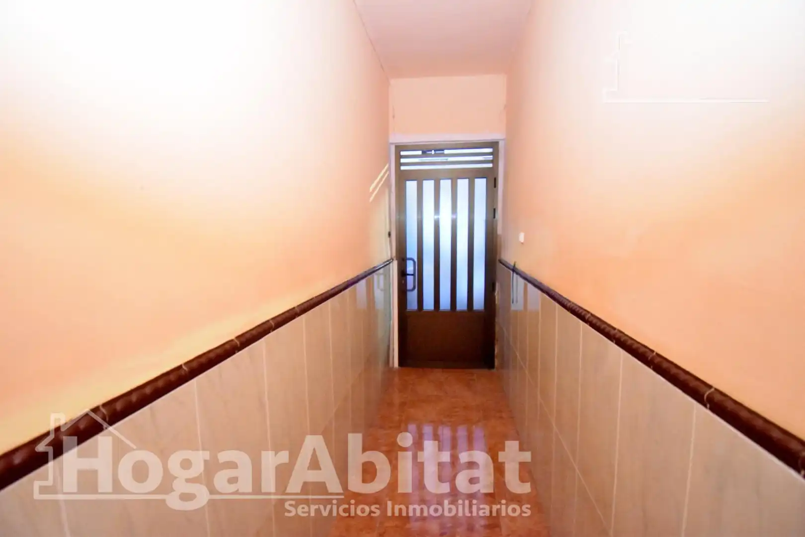 Piso en venta en Castellón de la Plana / Castelló de la Plana con Trastero y Amueblado