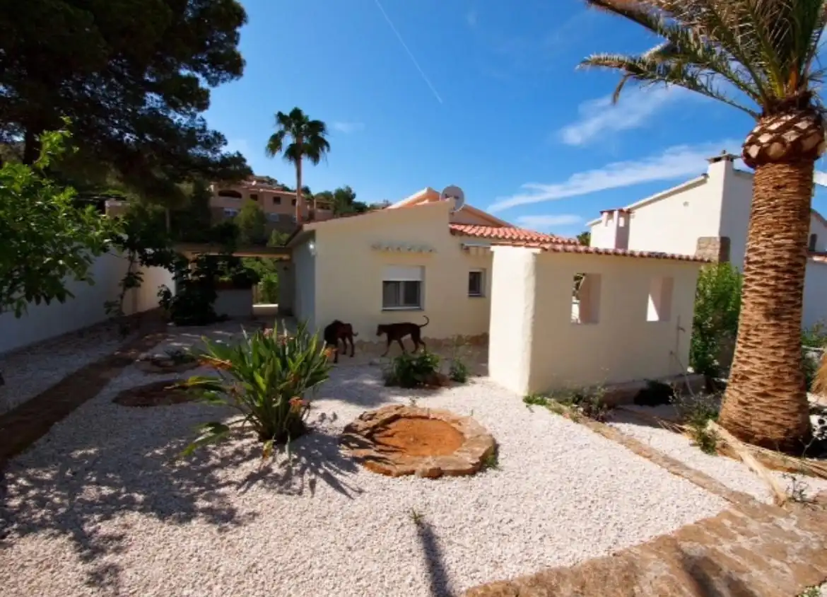 Houses for sale in Camí Coll de Pous, La Pedrera - Vessanes