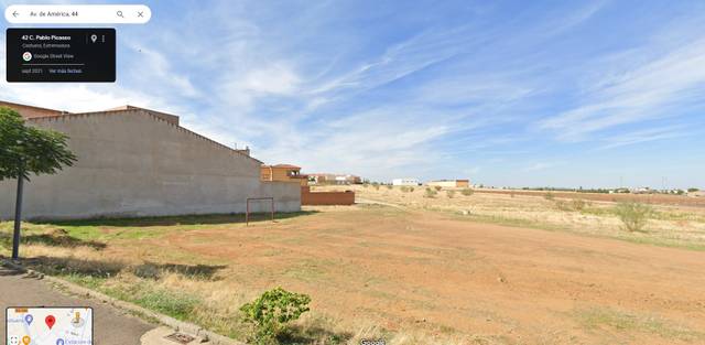Terreno residencial en Venta en Avenida de América, 44 en Castuera