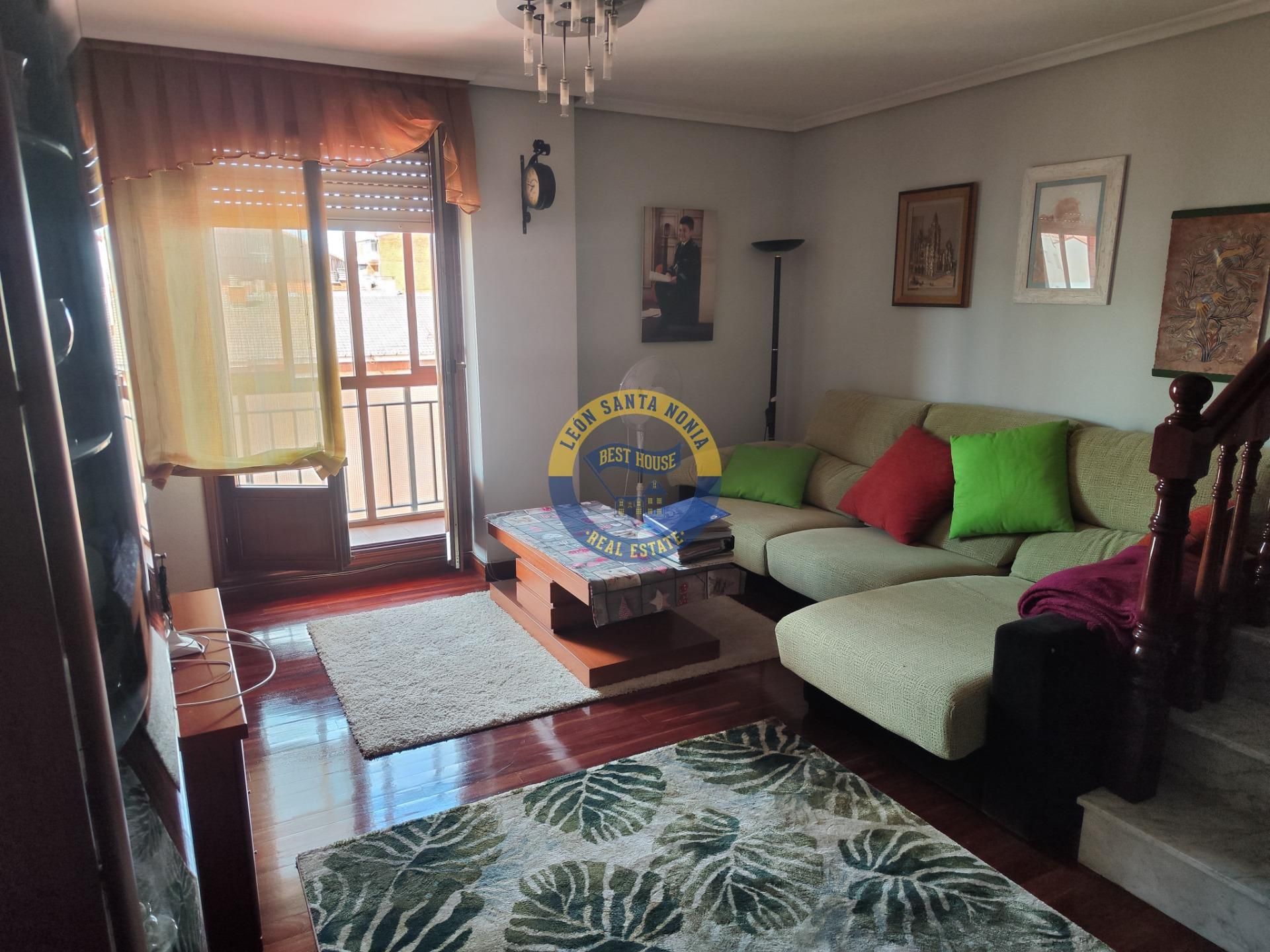 Duplex for sale in Las Ventas