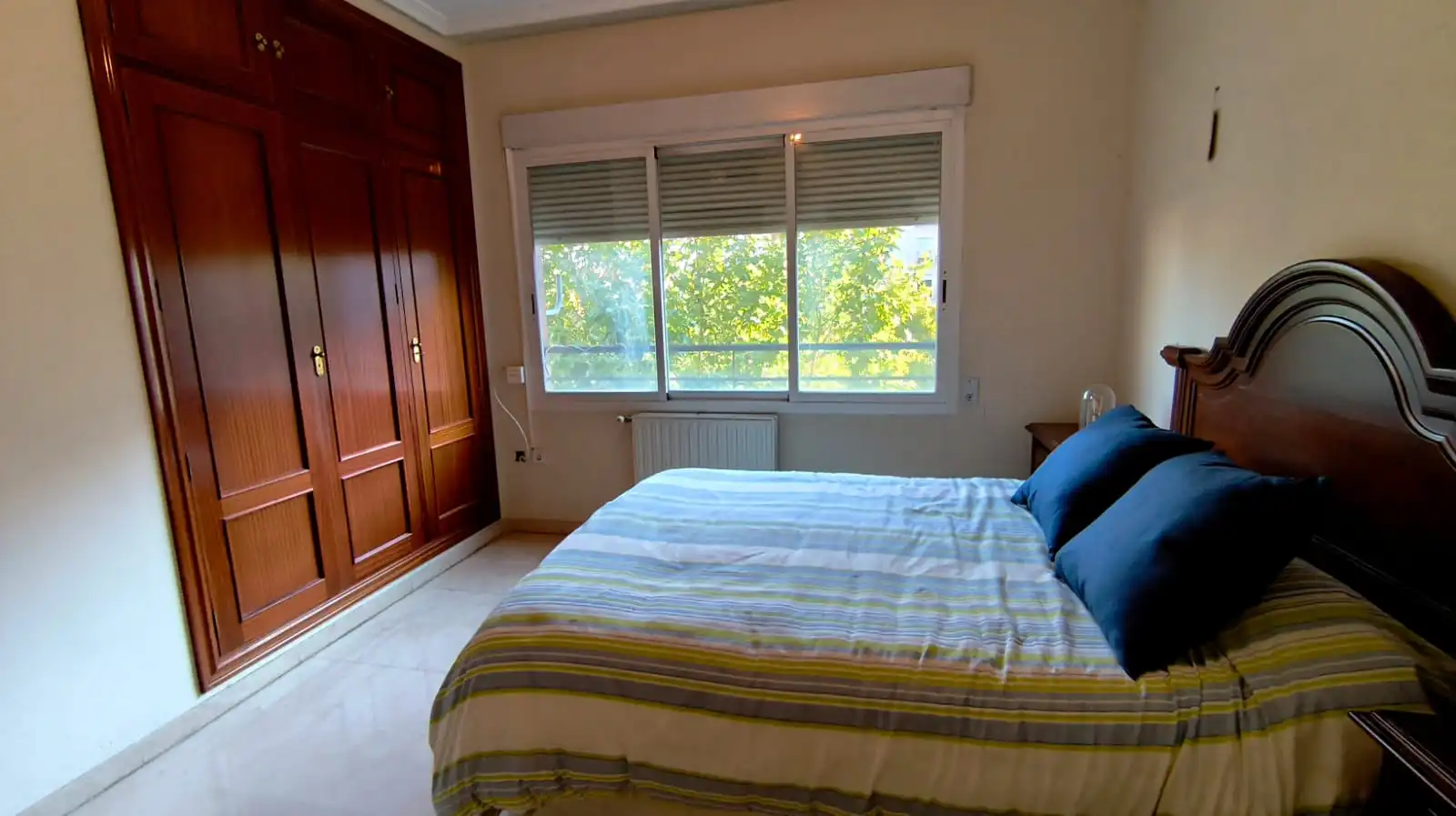 Piso con balcón en venta en Avenida Sinforiano Madroñero 2, imagen 13