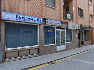 Local comercial en venta en Sotillo de la Adrada