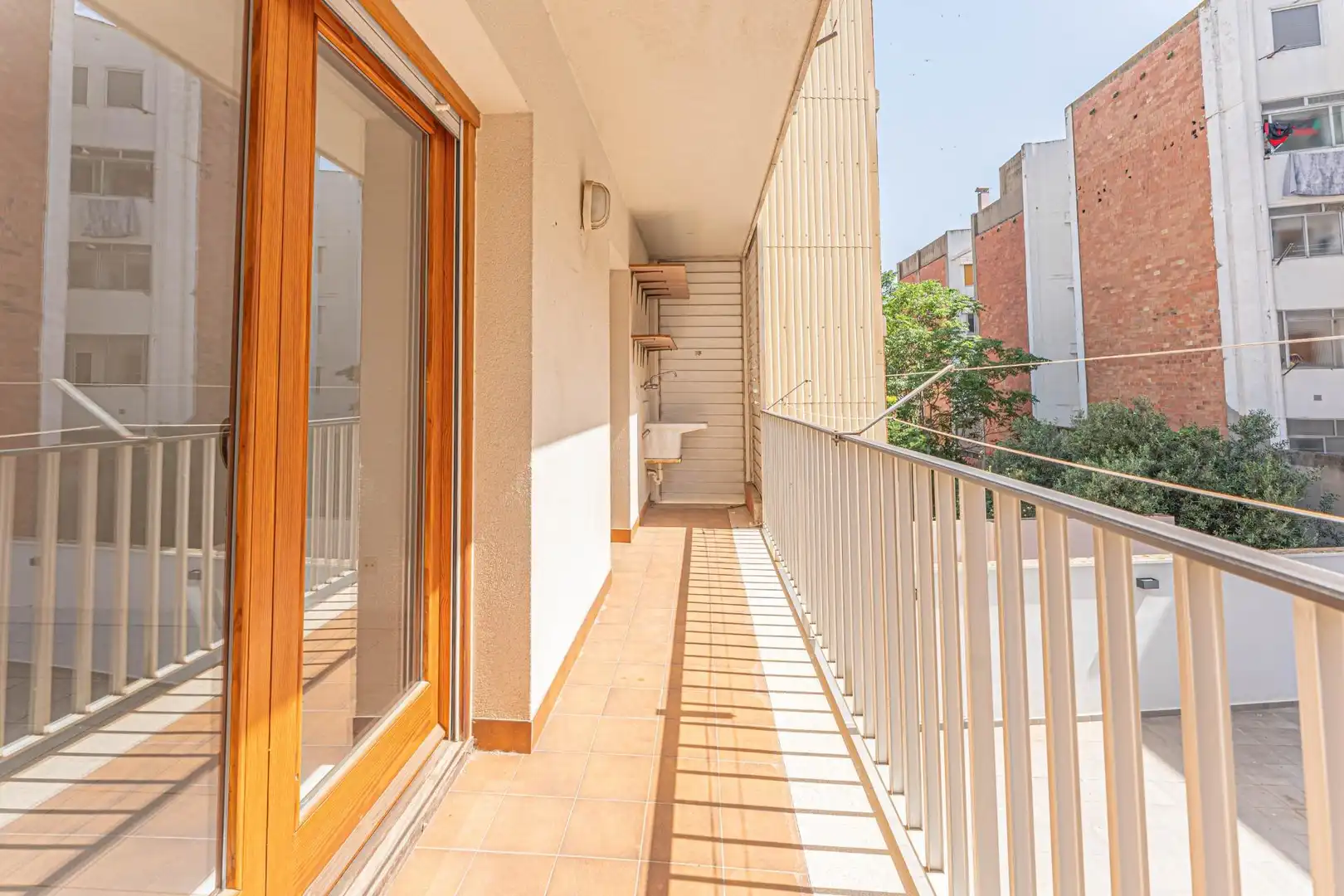 Apartament amb terrassa en venda a Creu de la Mà, imagen 5