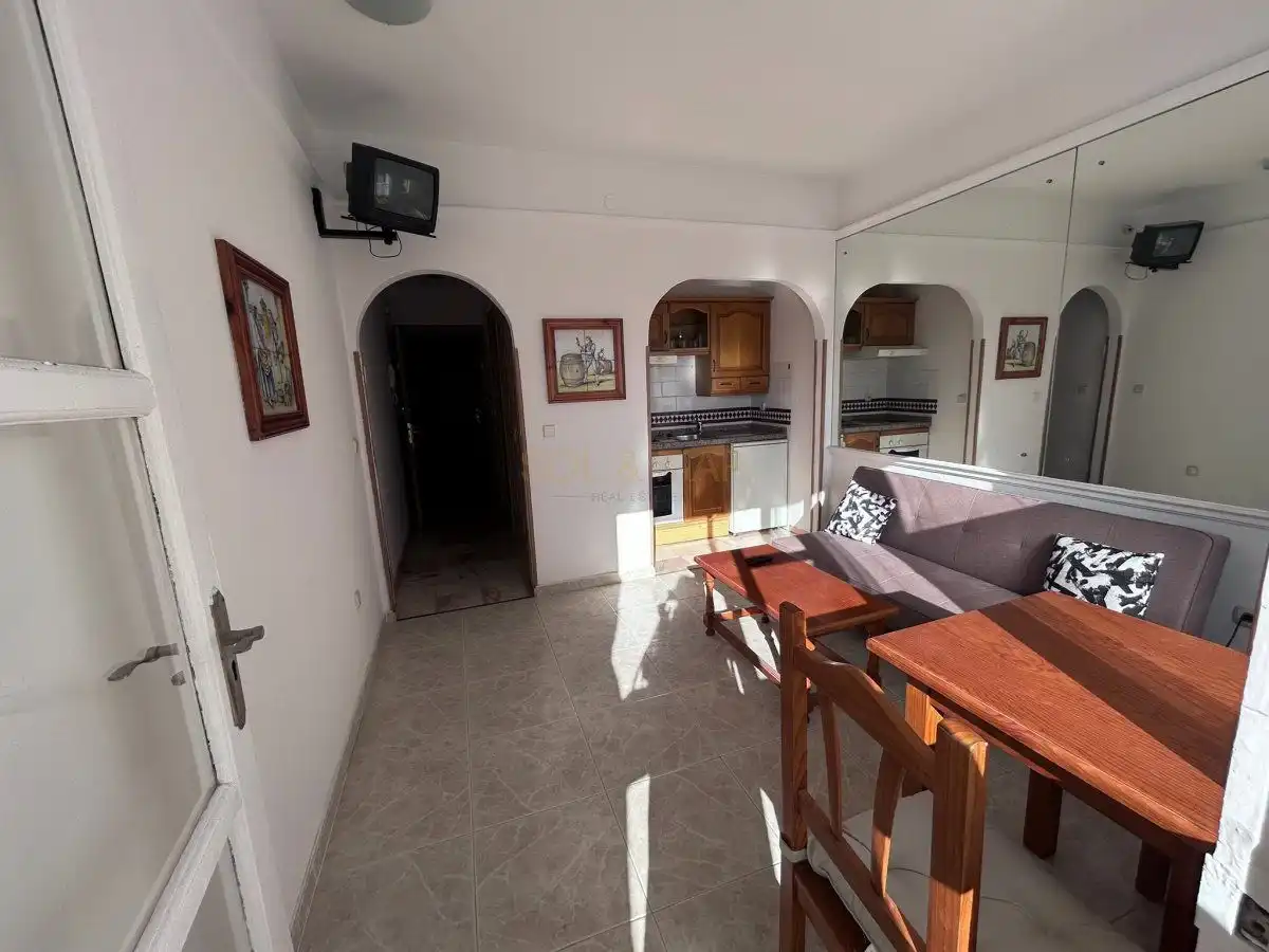 Vivienda con piscina en venta en Los Nidos, imagen 8