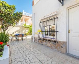 Garden of Apartment to rent in Torrevieja  with Air Conditioner, Heating and Private garden