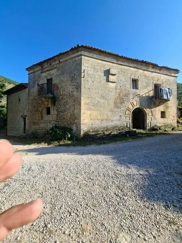 Casa rustica in vendita a Valle de Sedano