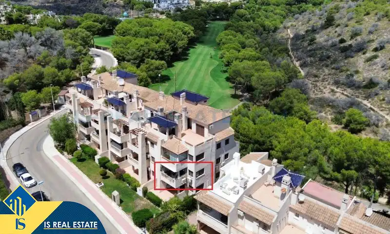 Appartement compact avec piscine à vendre à Orihuela Costa