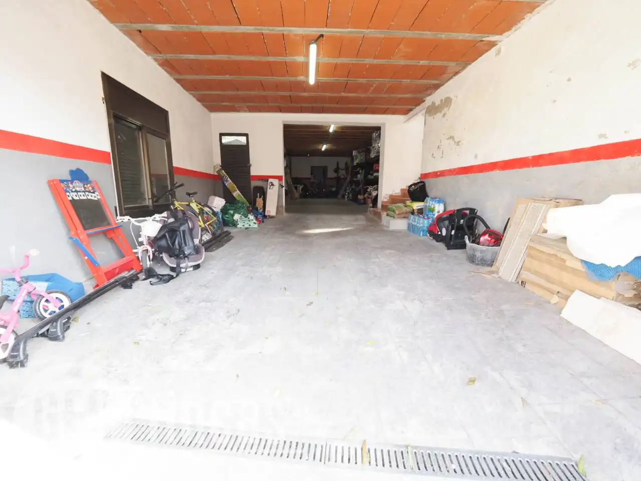 Parking de Casa o chalet en venta en Terrassa con Aire acondicionado, Calefacción y Jardín privado