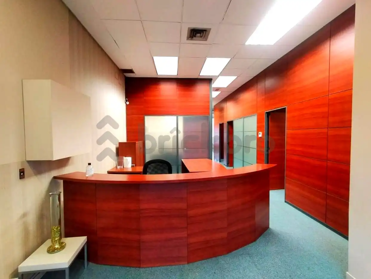Commercial properties for sale in Barcelona  with Air Conditioner