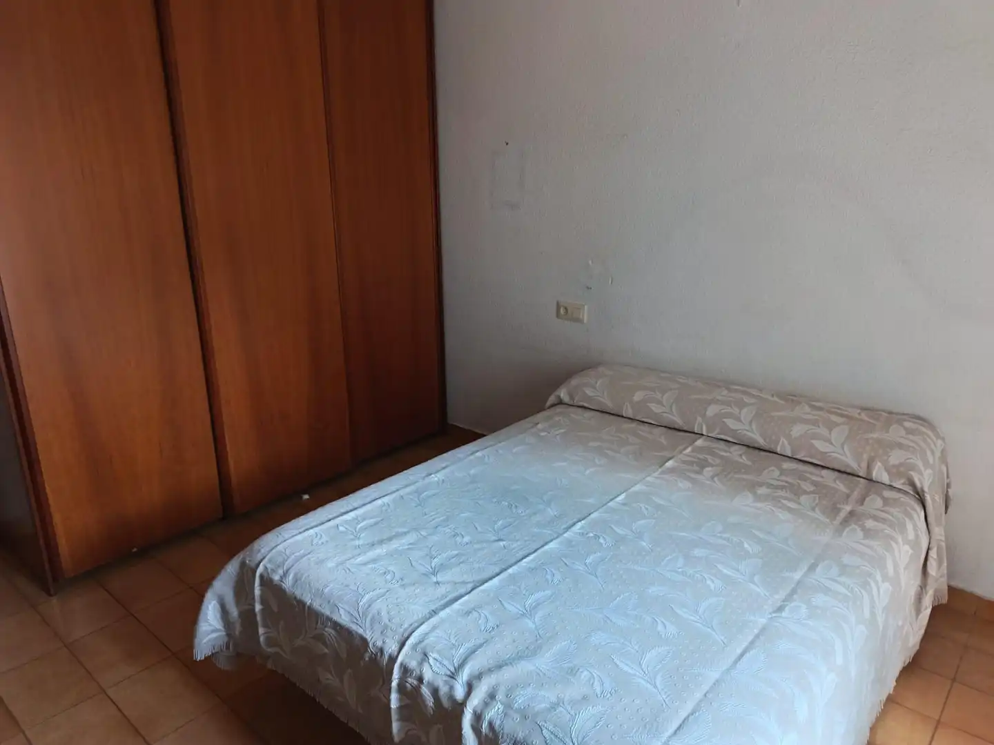 Habitación de Piso en venta en Alicante / Alacant con Aire acondicionado, Trastero y Balcón
