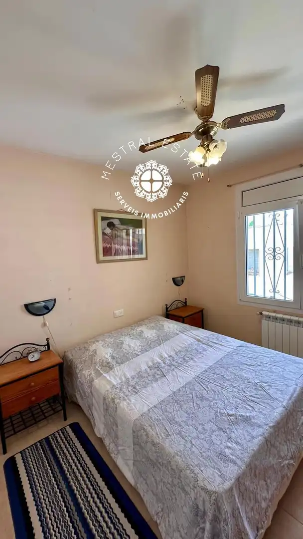 Habitación de Casa adosada en venta en Cambrils con Calefacción, Terraza y Trastero