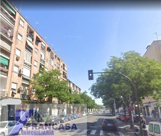 Vista exterior de Piso en venta en  Córdoba Capital