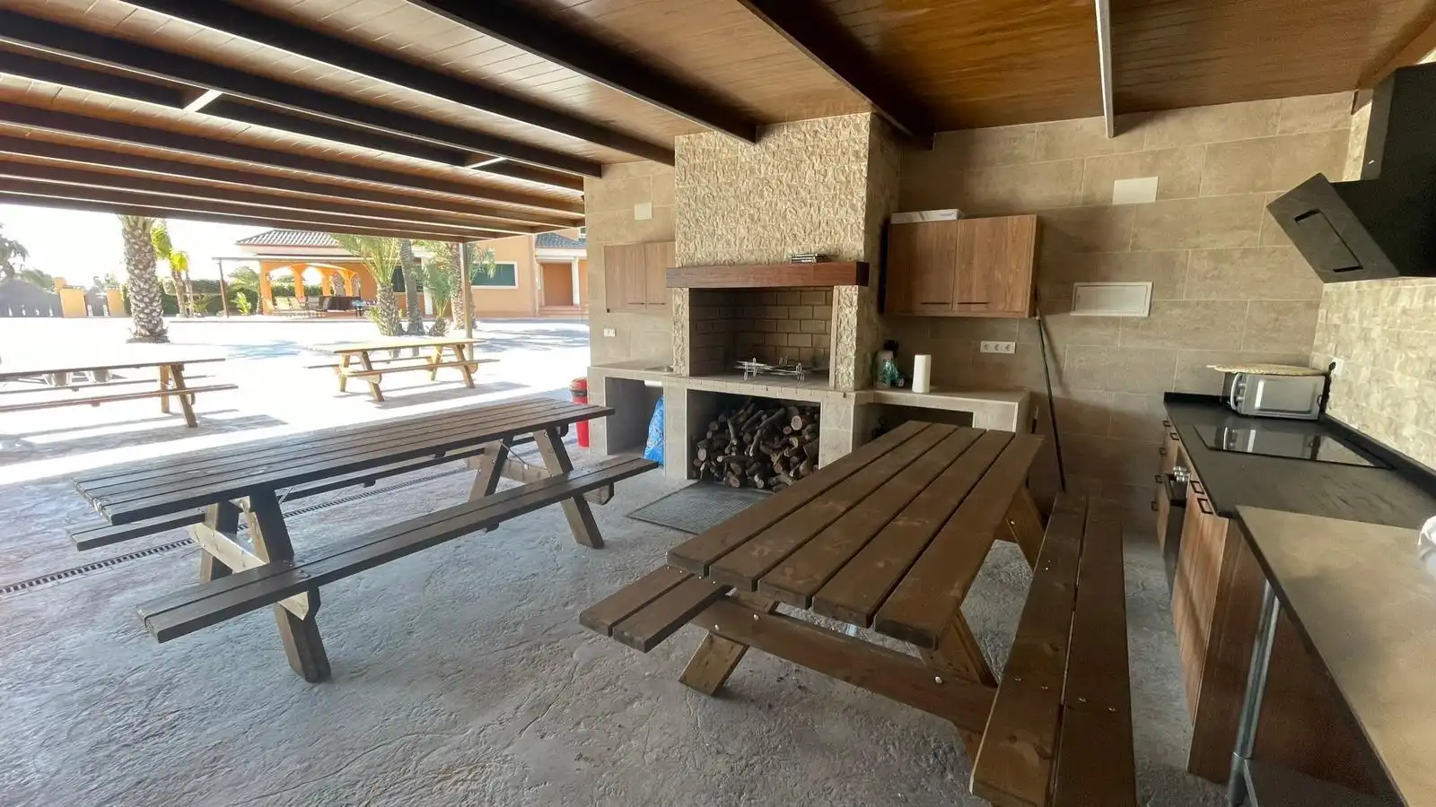 Terrasse von Haus oder Chalet zur Miete in Elche / Elx mit Klimaanlage, Heizung und Privatgarten