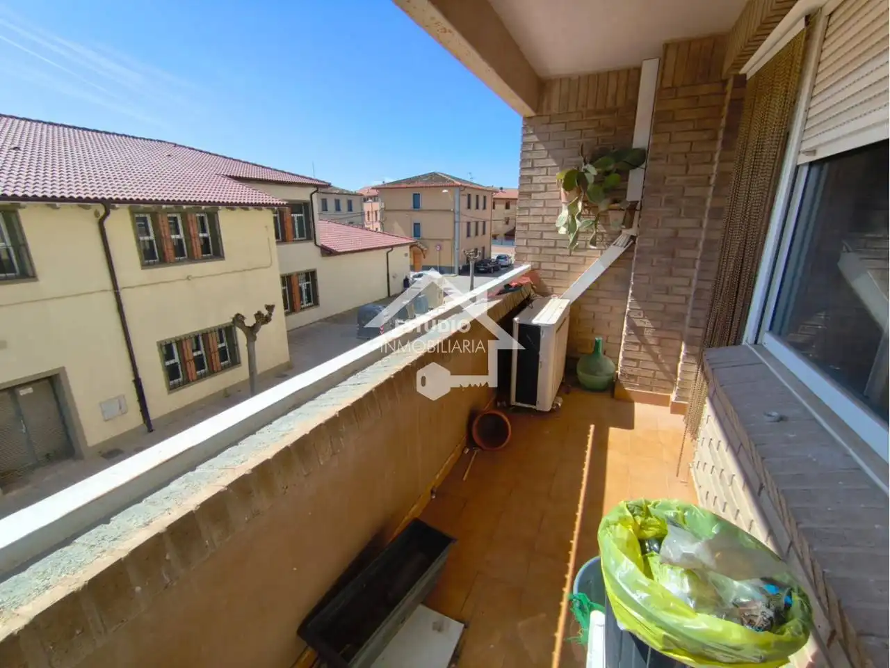 Terraza de Piso en venta en Mendavia con Aire acondicionado, Calefacción y Parquet
