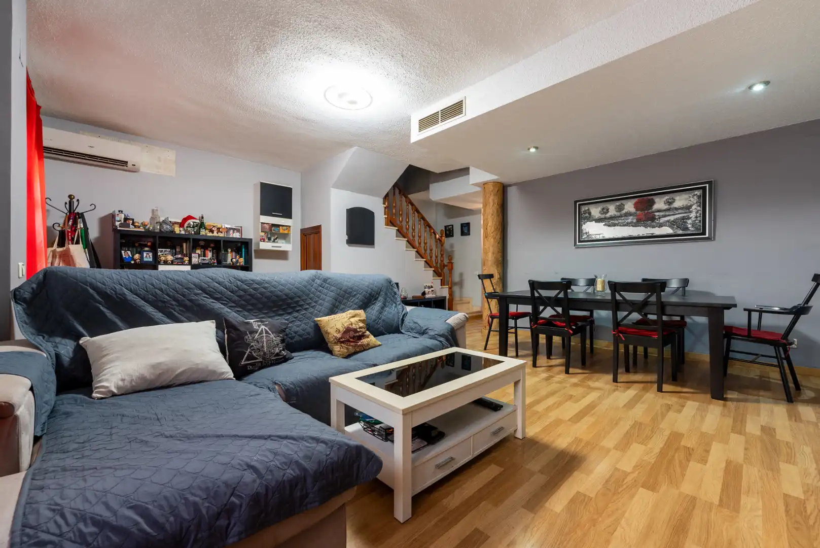 Detached homes for sale in Montequinto  with Air Conditioner, Heating and Parquet flooring