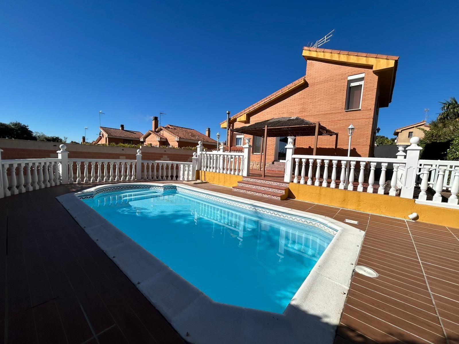 Piscina de Casa o chalet en venta en Loranca de Tajuña con Piscina