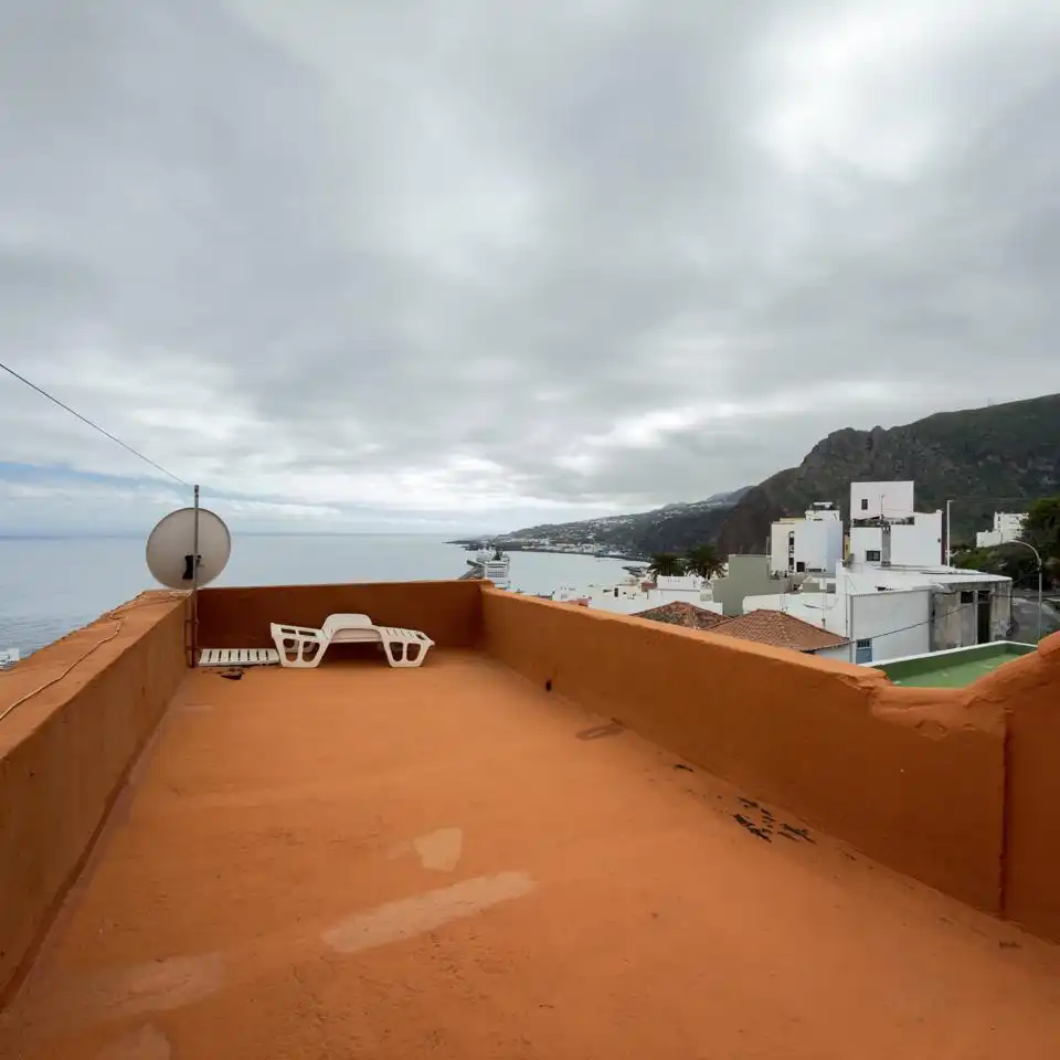 Exterior view of Houses for sale in Santa Cruz de la Palma
