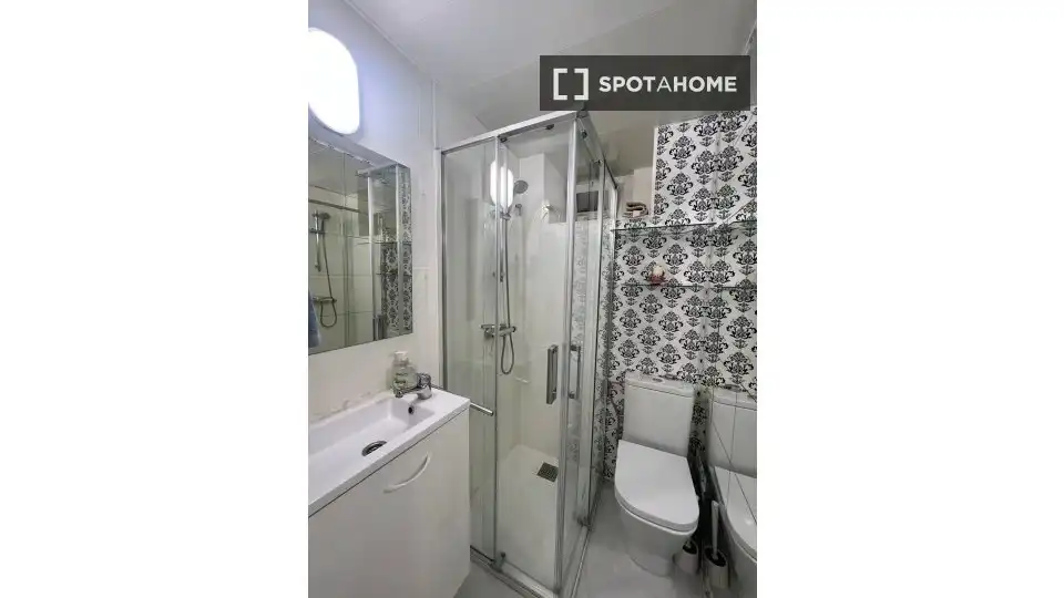 Room in La Barceloneta