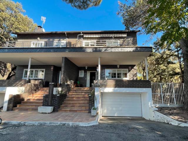 Casa adosada en Alquiler en Parquelagos - Puente Nuevo