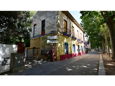 Gemischtgenutztes Gebäude zum Verkauf in Paseo Marimon Asprer 11