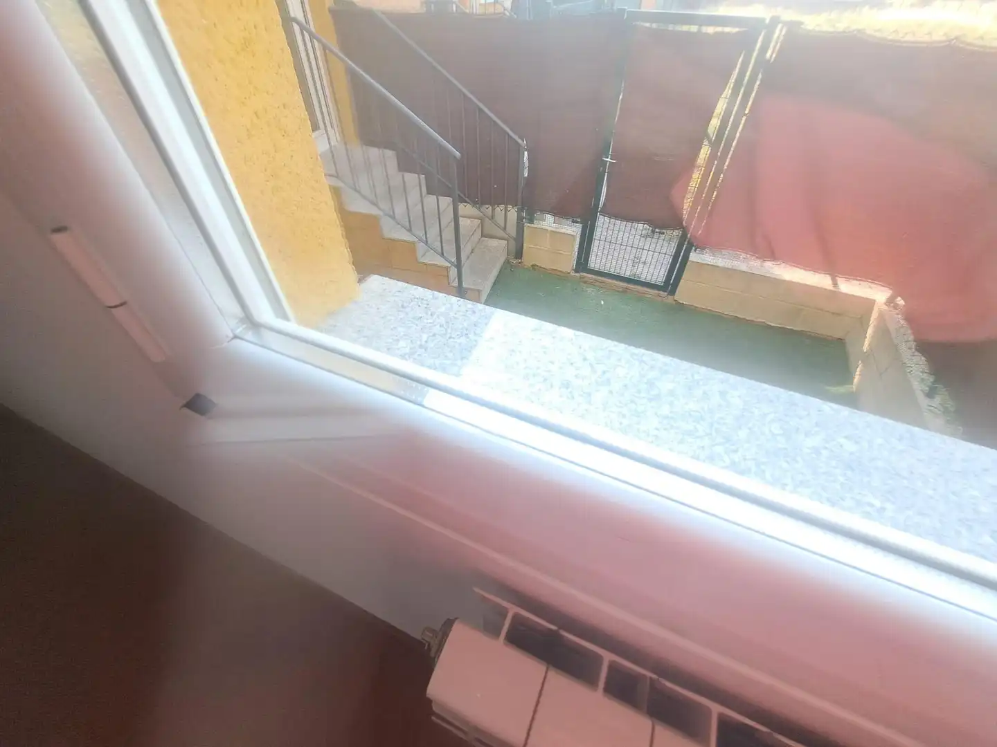 Terraza de Casa adosada en venta en Bembibre con Calefacción, Terraza y Balcón