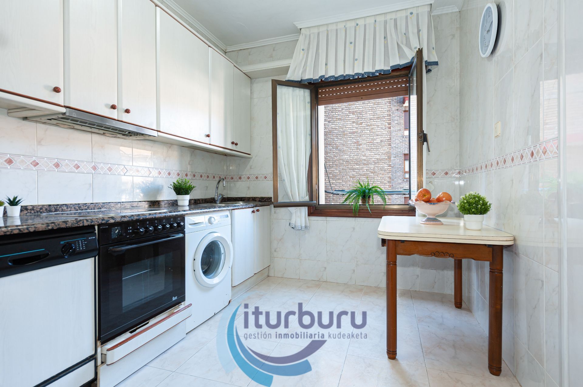 Kitchen of Flat for sale in Urduliz  with Heating and Terrace
